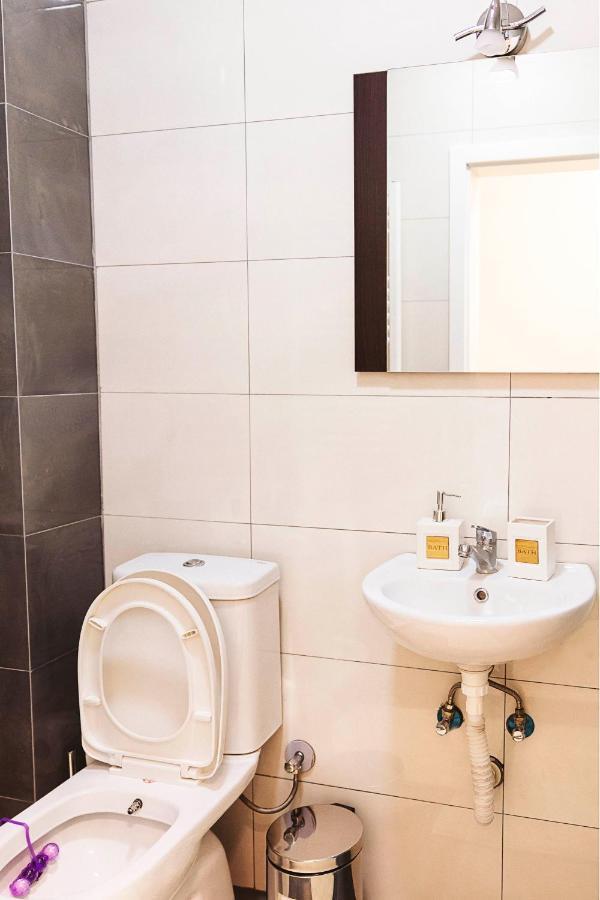 Lina - Prn, Tower Prishtina Lägenhet Pristina Exteriör bild