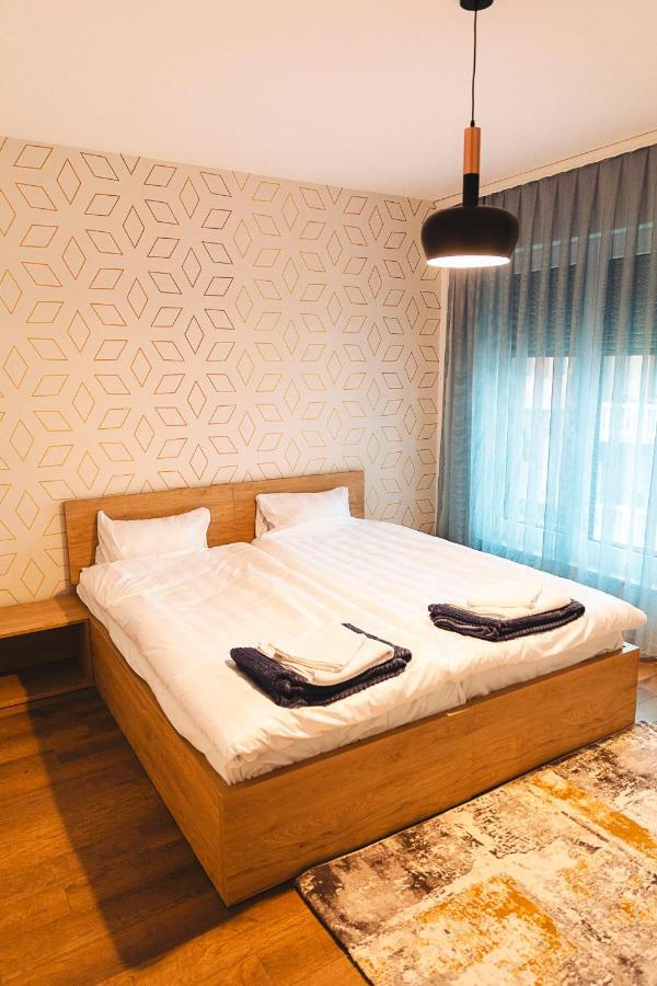 Lina - Prn, Tower Prishtina Lägenhet Pristina Exteriör bild