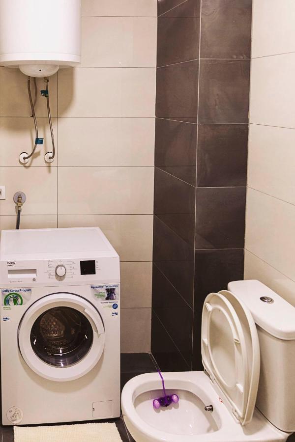 Lina - Prn, Tower Prishtina Lägenhet Pristina Exteriör bild